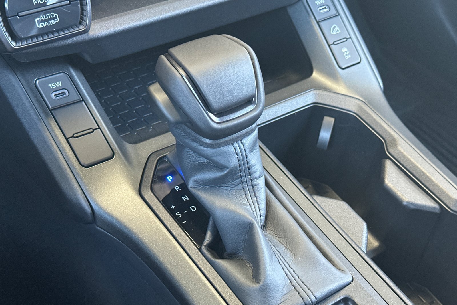 New 2026 Toyota RAV4 SE AWD/4WD image 24