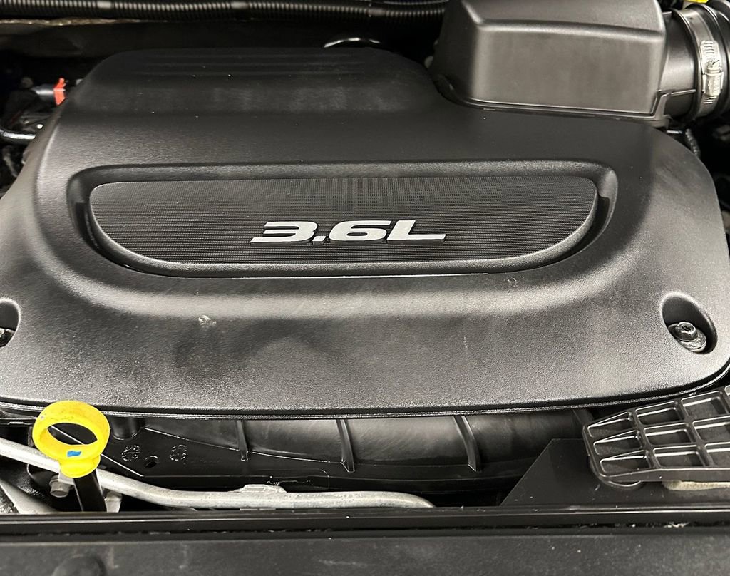 Used 2018 Chrysler Pacifica Touring-L Plus w/ Advanced Safetytec Group image 7