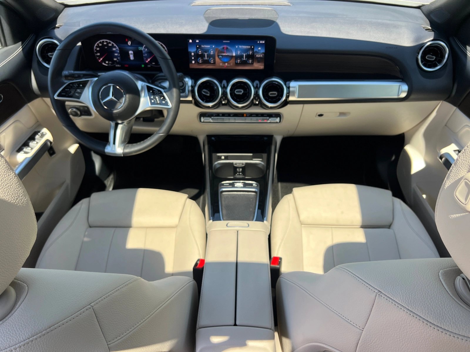 Used 2026 Mercedes-Benz GLB 250 4MATIC image 20