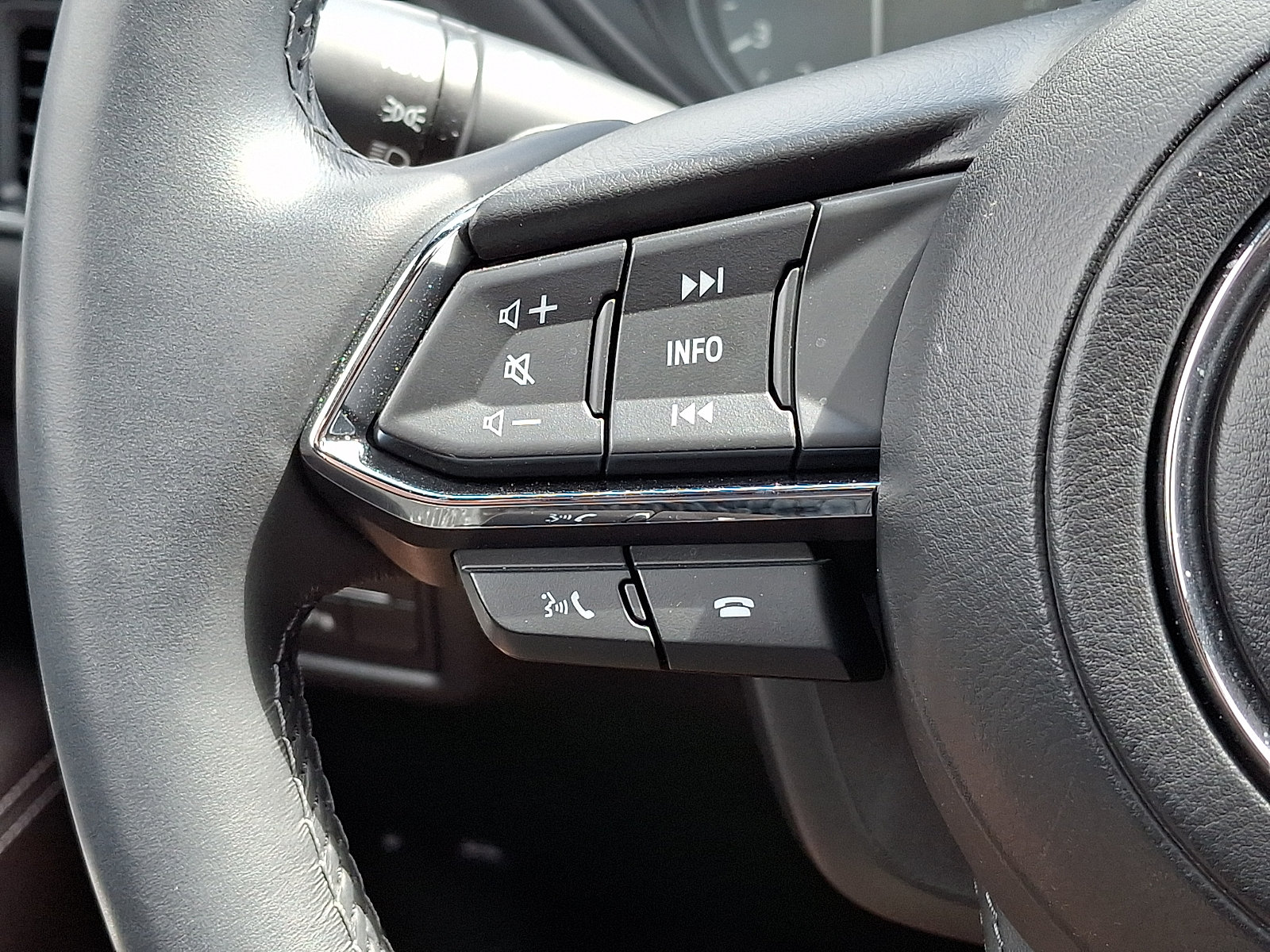 Used 2024 MAZDA CX-5 Signature AWD/4WD image 22