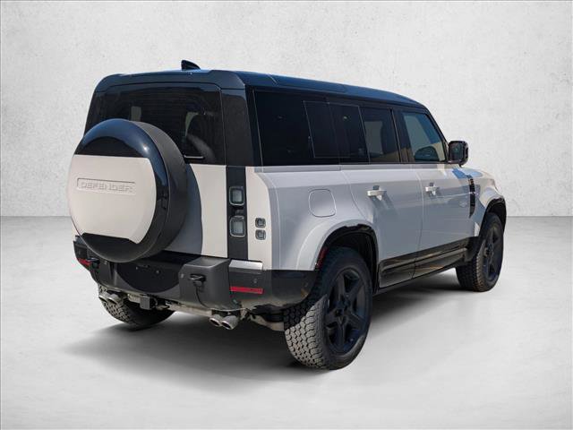 New 2026 Land Rover Defender 110 X-Dynamic SE AWD/4WD image 2
