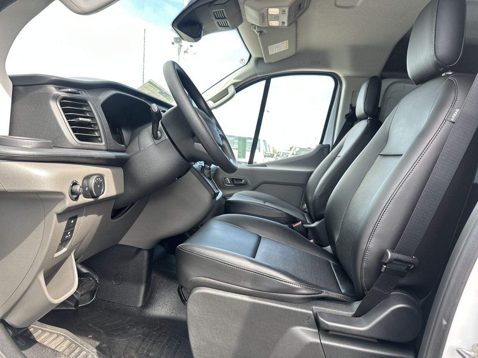 New 2026 Ford Transit 150 Low Roof RWD image 14