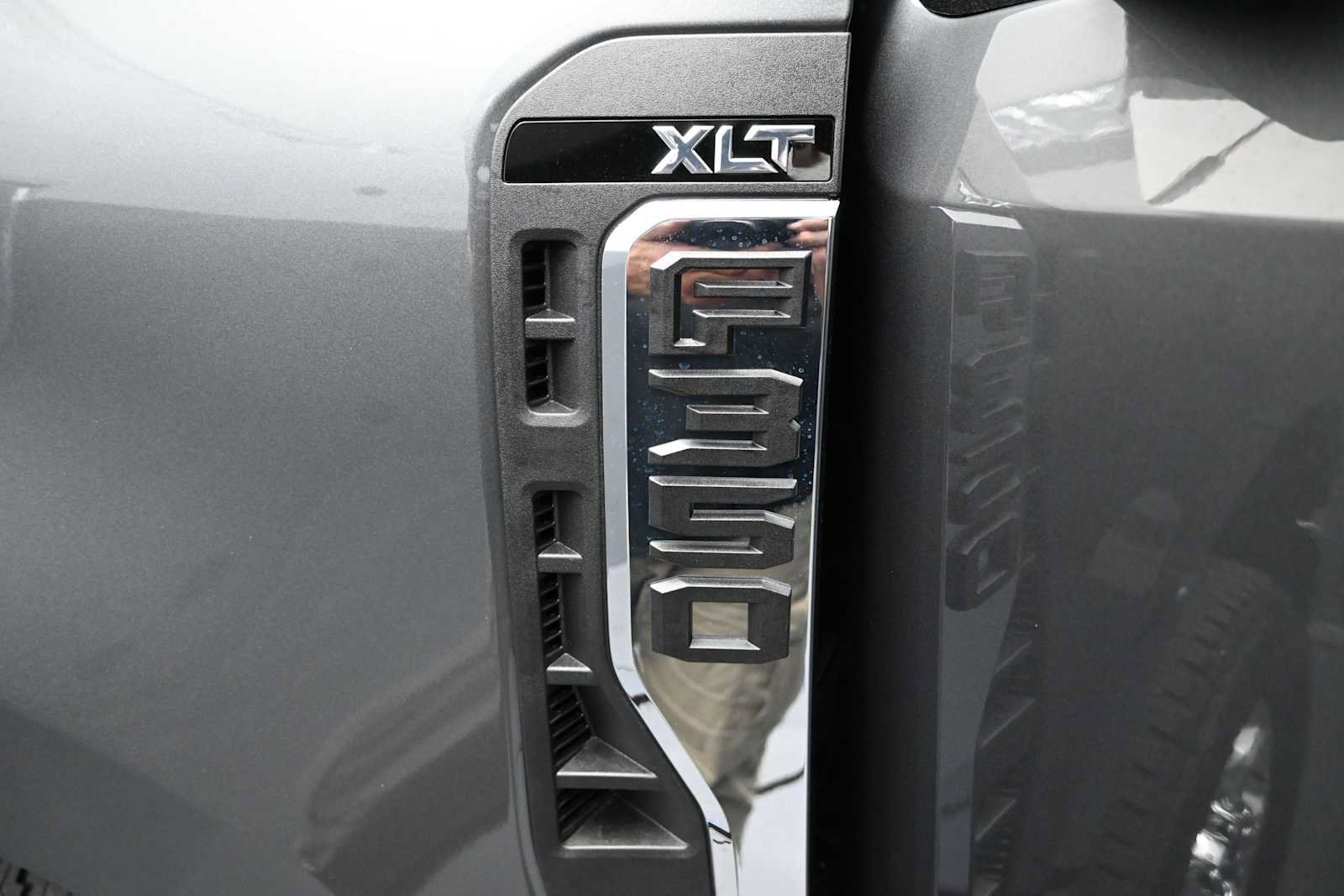 New 2026 Ford F350 XLT AWD/4WD image 10