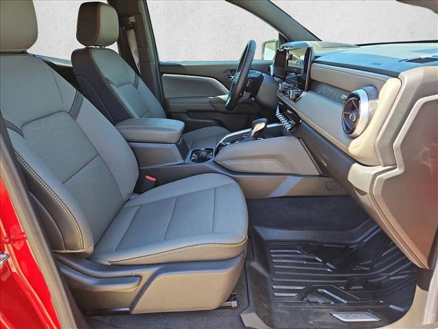 Used 2025 Chevrolet Colorado ZR2 image 21