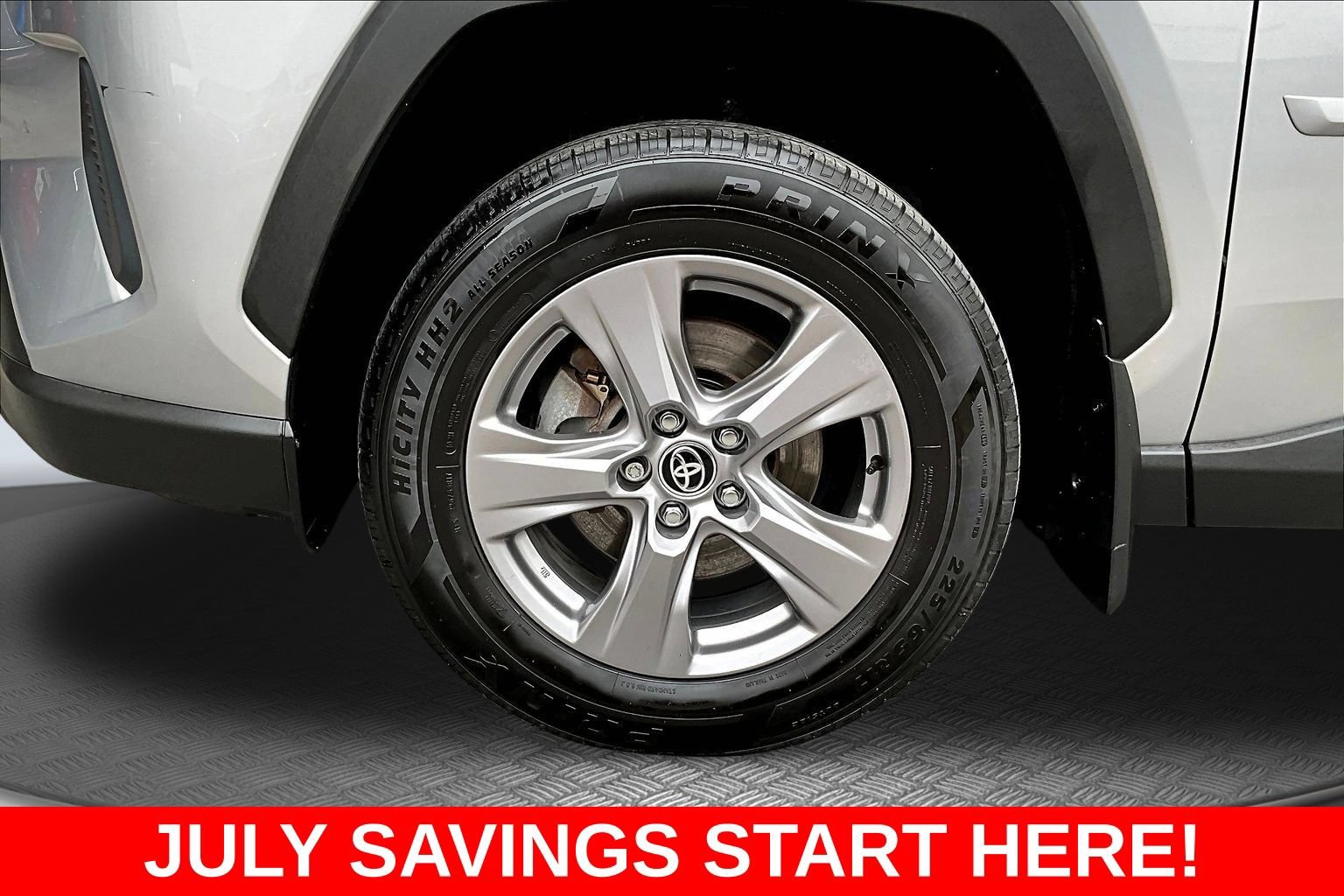 Used 2023 Toyota RAV4 XLE AWD/4WD image 38