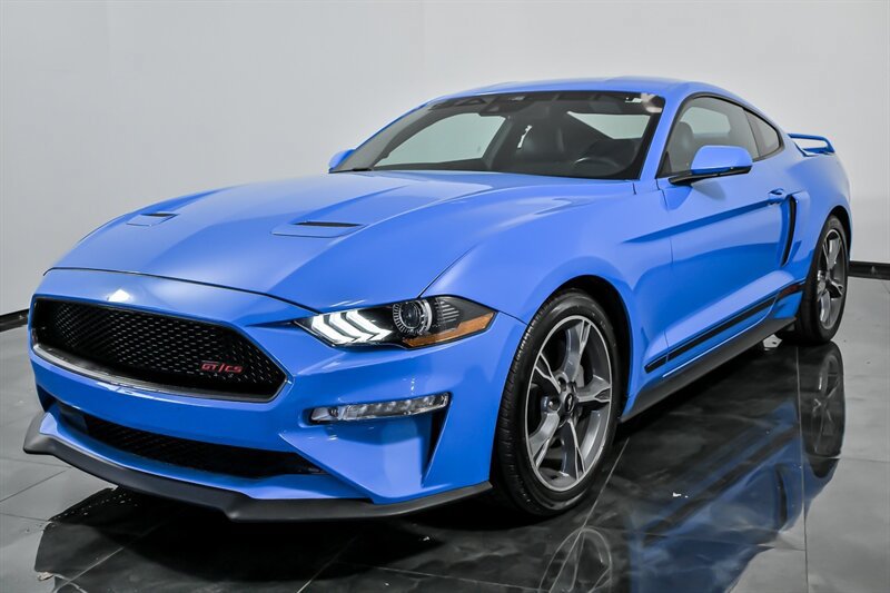 Used 2022 Ford Mustang GT Premium w/ Equipment Group 401A RWD image 5