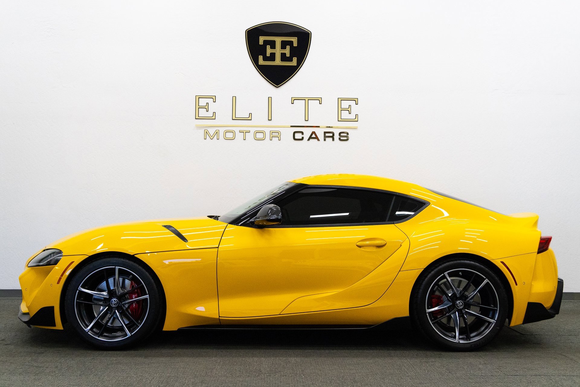 Used 2021 Toyota Supra Premium w/ Driver Assist Package image 2
