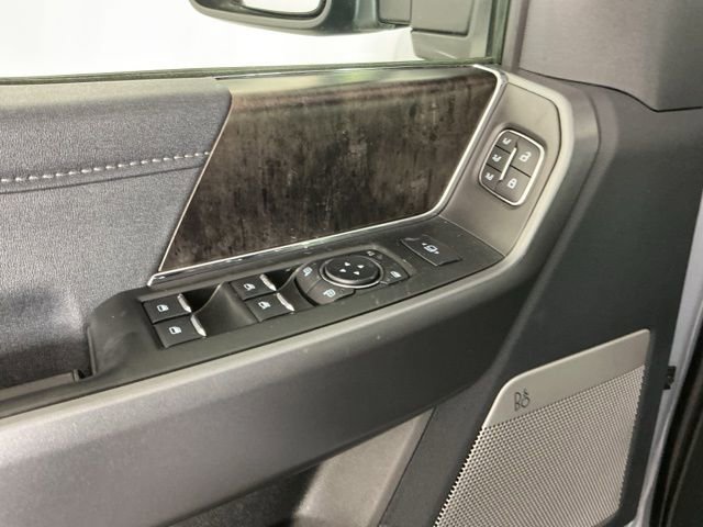 Certified 2025 Ford F350 Lariat w/ Black Appearance Package image 16