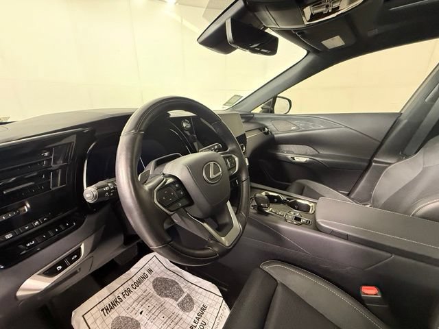 Certified 2025 Lexus RX 450h AWD w/ Convenience Package image 4