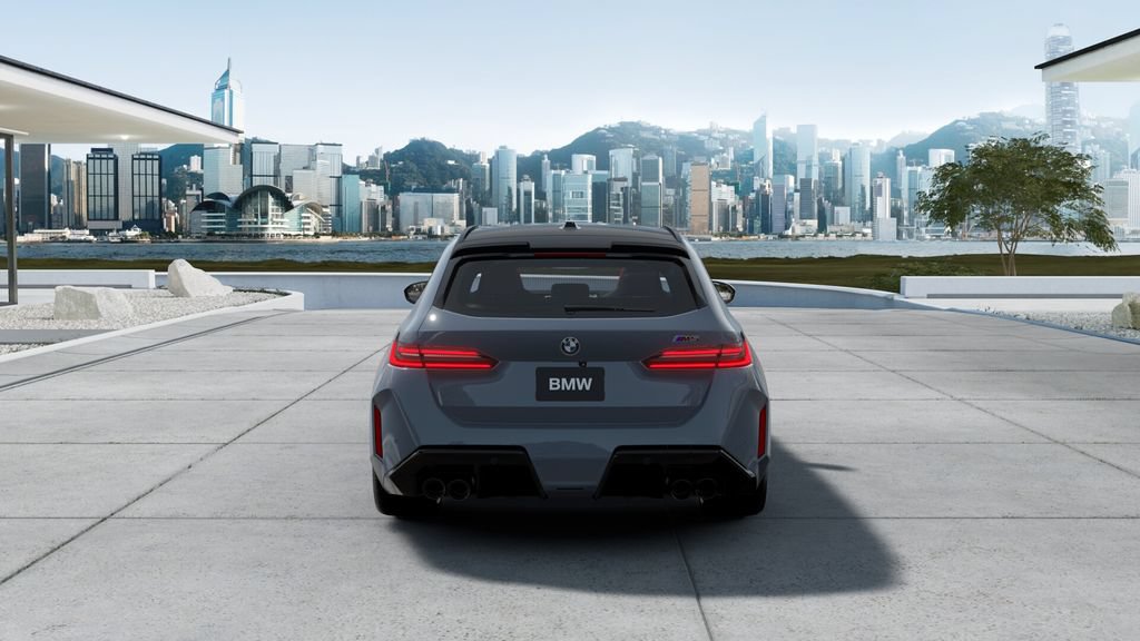 New 2027 BMW M5 Touring AWD/4WD image 31