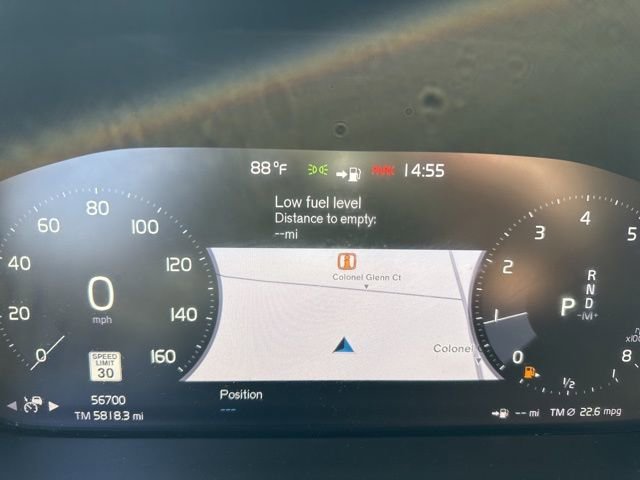 Used 2020 Volvo XC40 T5 R-Design w/ Protection Package image 10