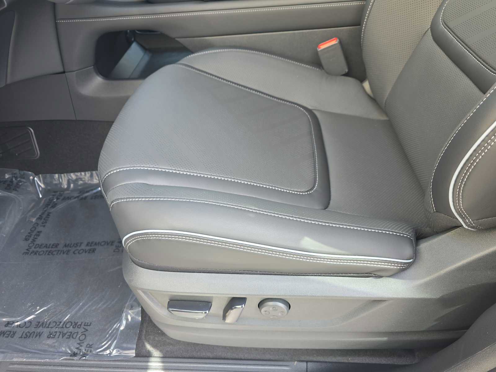 New 2026 INFINITI QX80 Luxe w/ Cargo Package RWD image 35