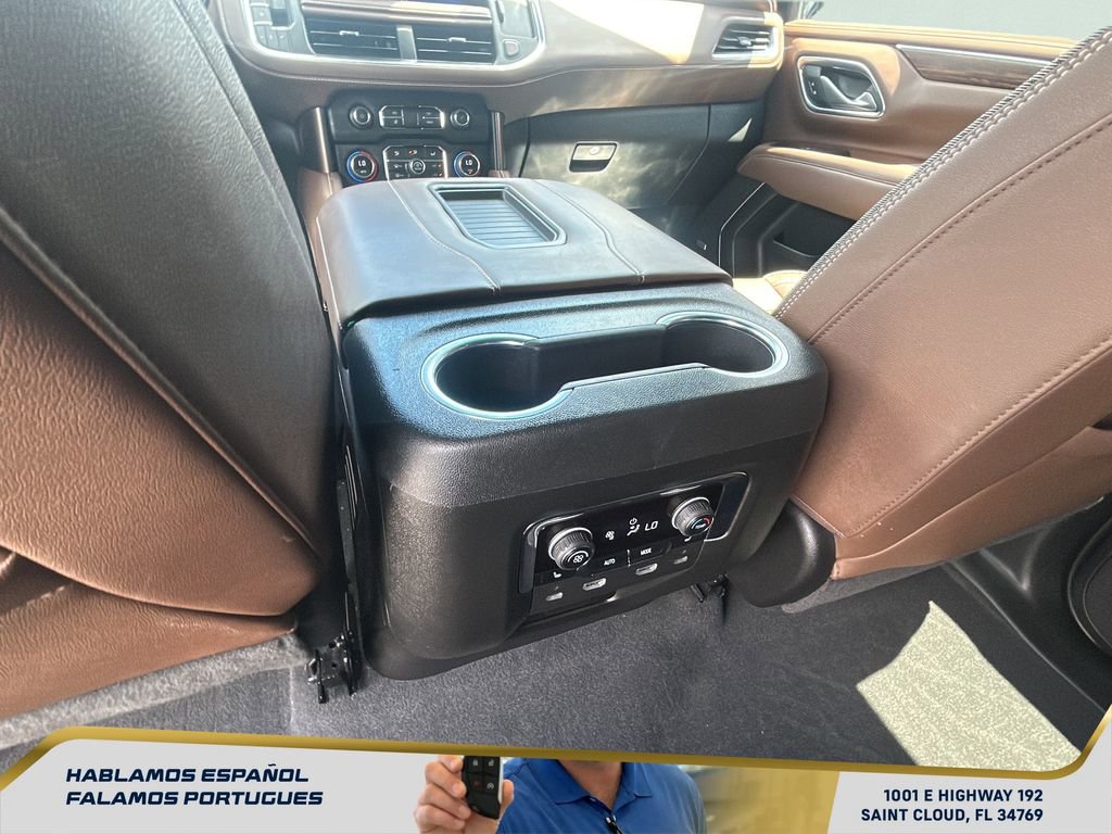 Used 2024 Chevrolet Suburban High Country AWD/4WD image 27
