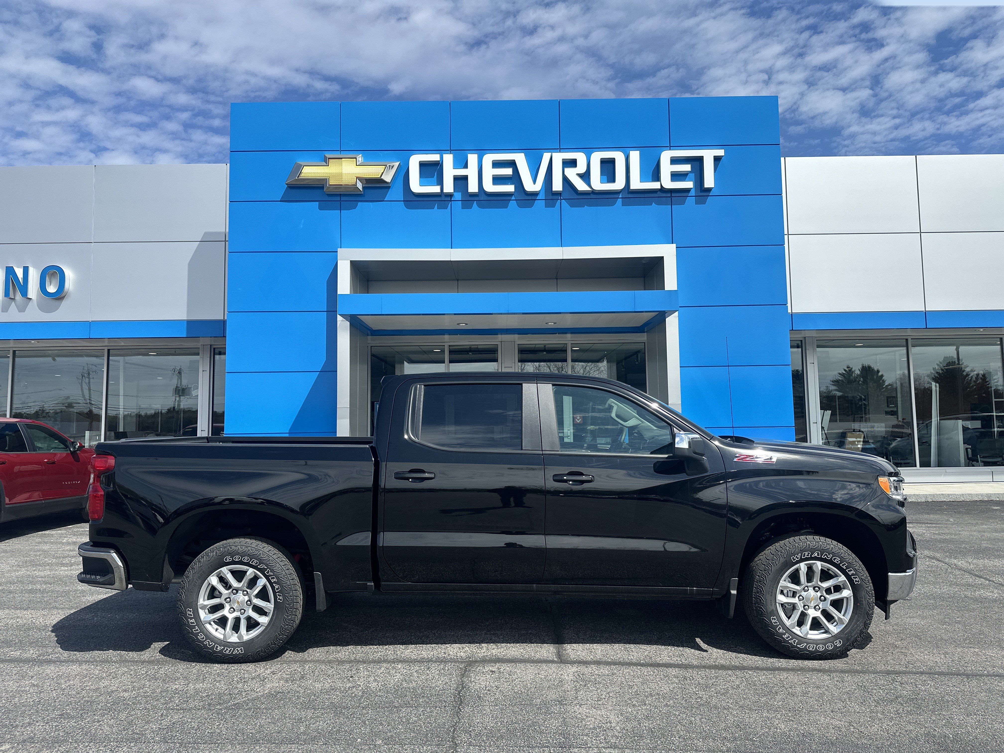 New 2026 Chevrolet Silverado 1500 LT AWD/4WD image 1