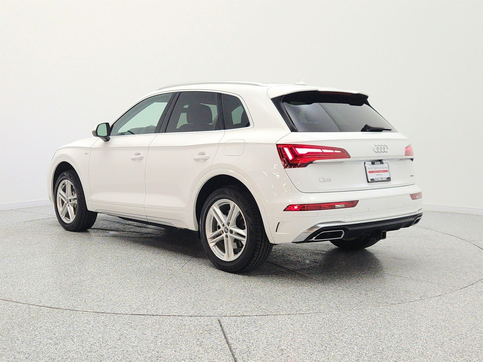 Used 2023 Audi Q5 e Premium Plus w/ Premium Plus Package AWD/4WD image 7