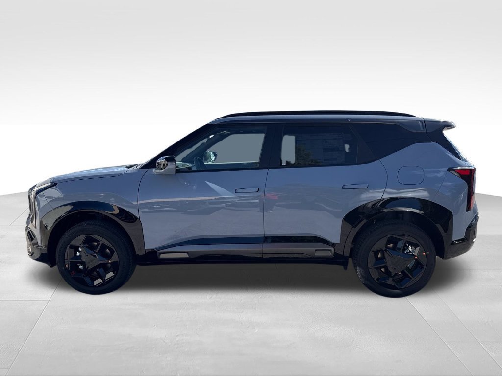 New 2027 Kia Seltos X-Line S w/ X-Line S Premium Package AWD/4WD image 2