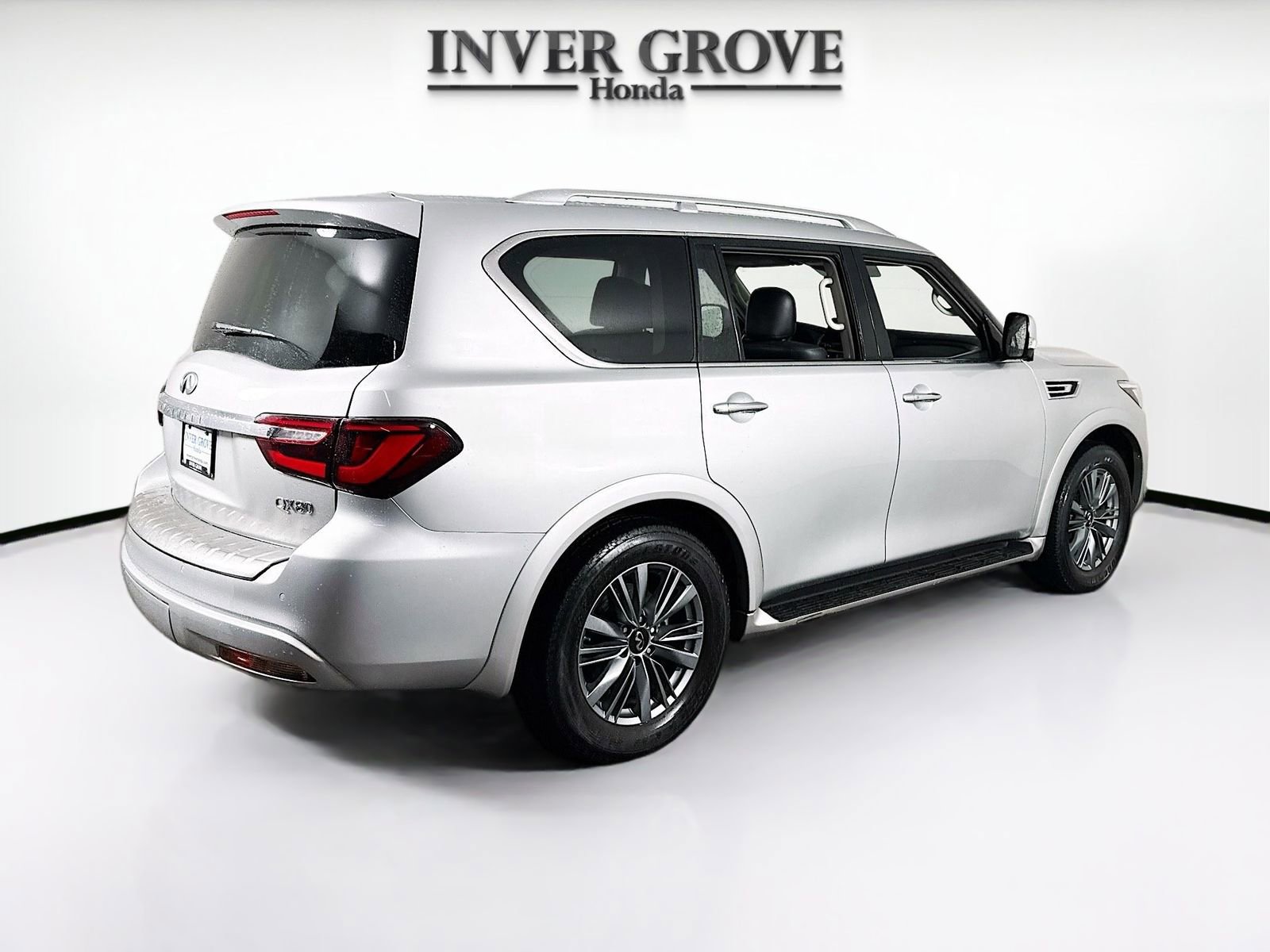 Used 2022 INFINITI QX80 Luxe image 5