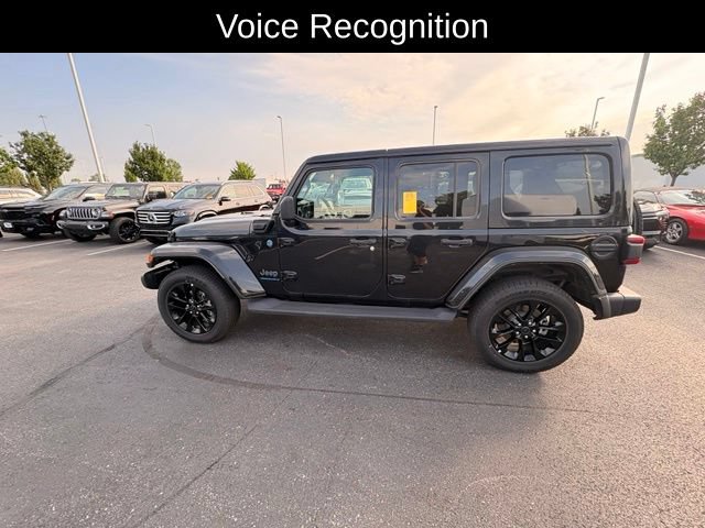 Used 2025 Jeep Wrangler Unlimited Sahara AWD/4WD image 8