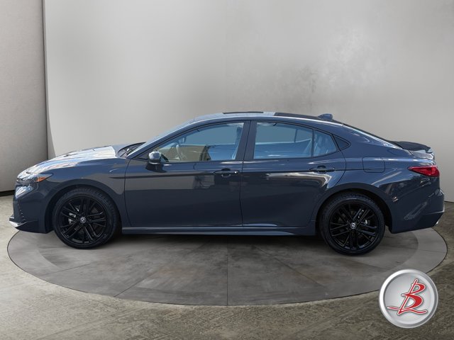Used 2025 Toyota Camry SE w/ Convenience Package AWD/4WD image 4