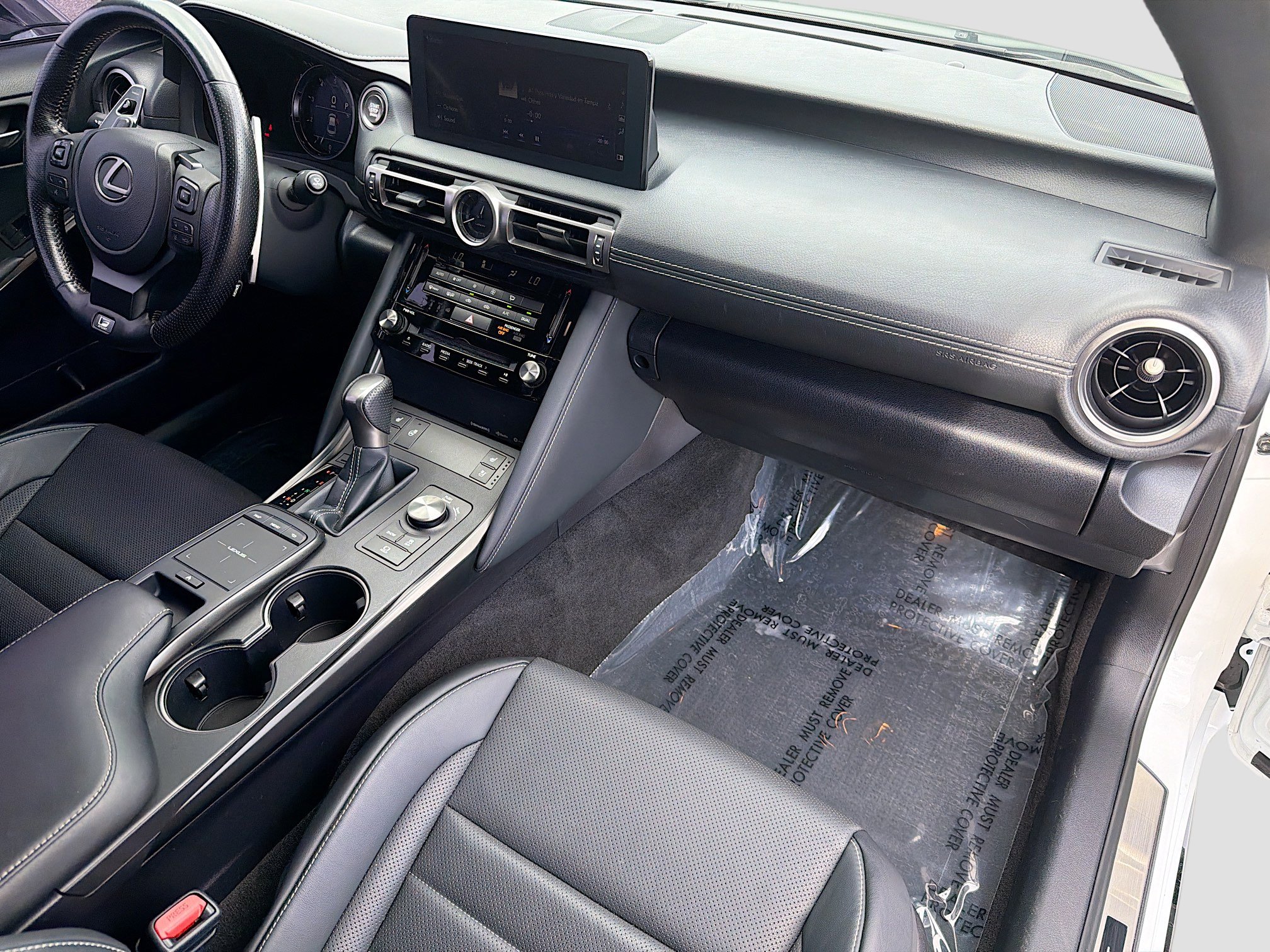 Used 2022 Lexus IS 350 F Sport image 13