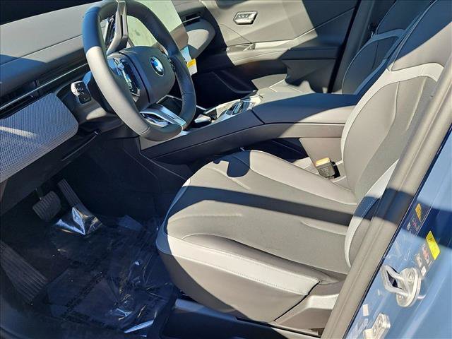 New 2027 BMW iX3 50 xDrive w/ Technology Package AWD/4WD image 4