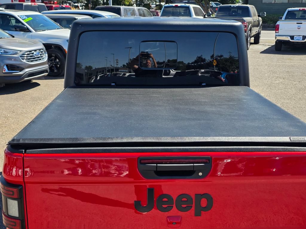 Used 2024 Jeep Gladiator Sport AWD/4WD image 25
