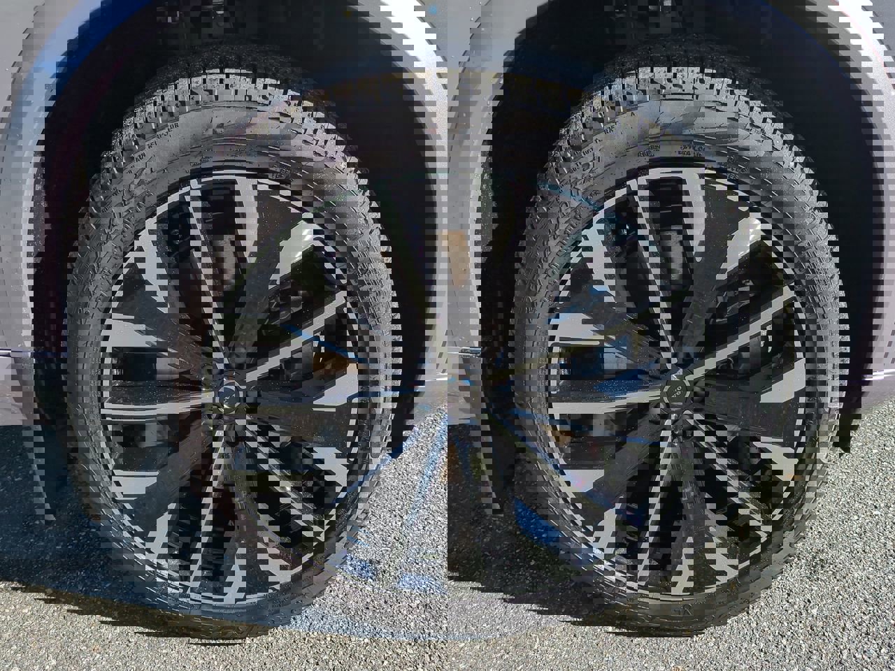 New 2026 Volvo XC90 T8 Plus image 11