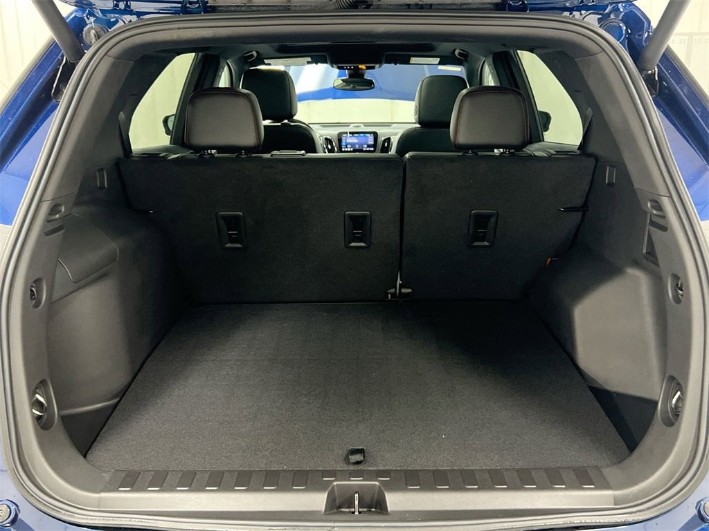 Used 2022 Chevrolet Equinox RS w/ RS Leather Package image 24