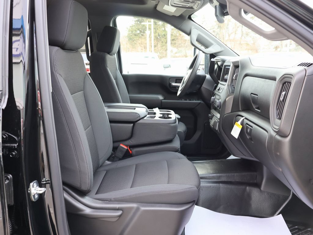 New 2026 Chevrolet Silverado 3500 W/T AWD/4WD image 39