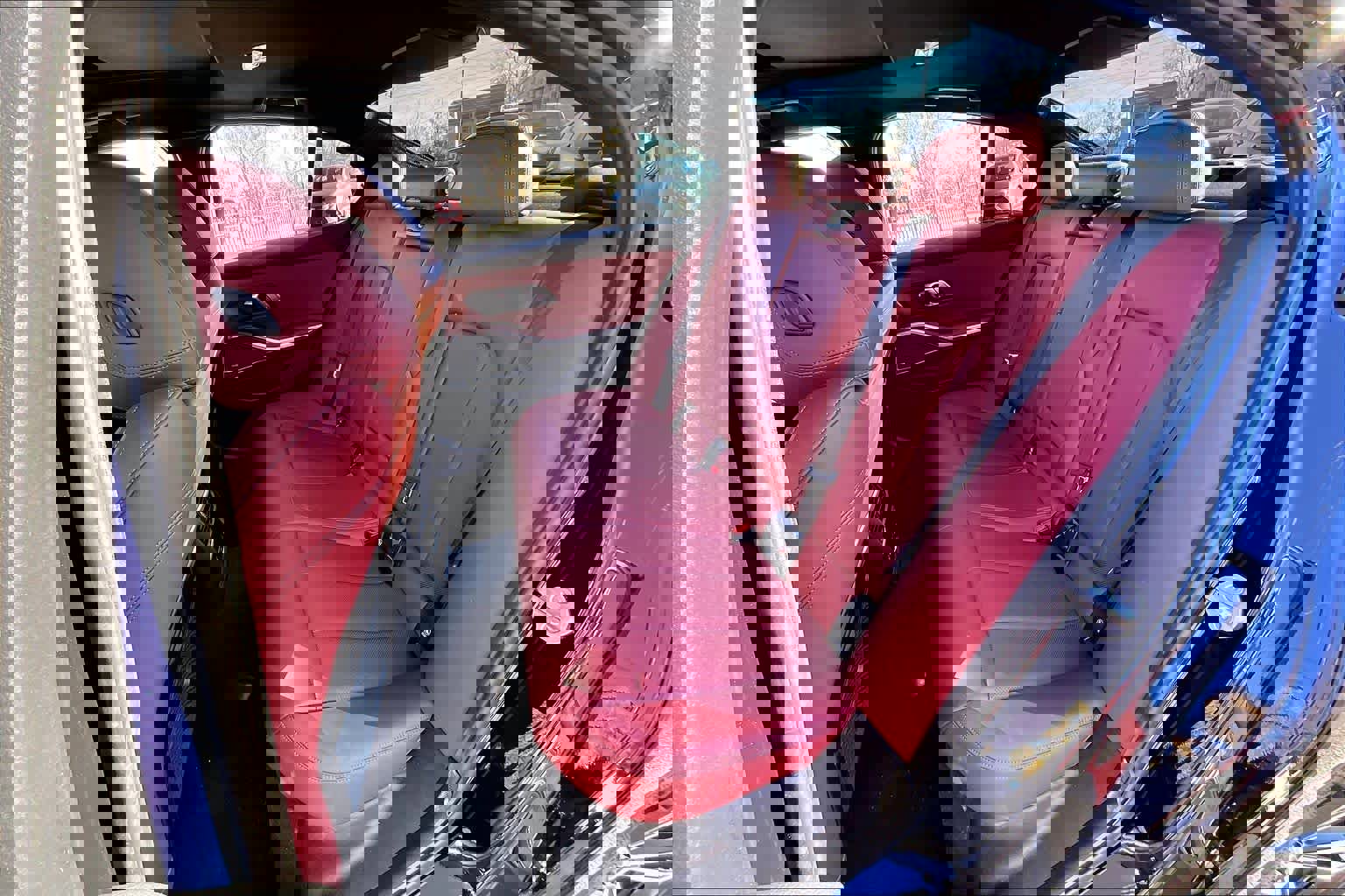 Used 2023 BMW 330e w/ M Sport Package image 19