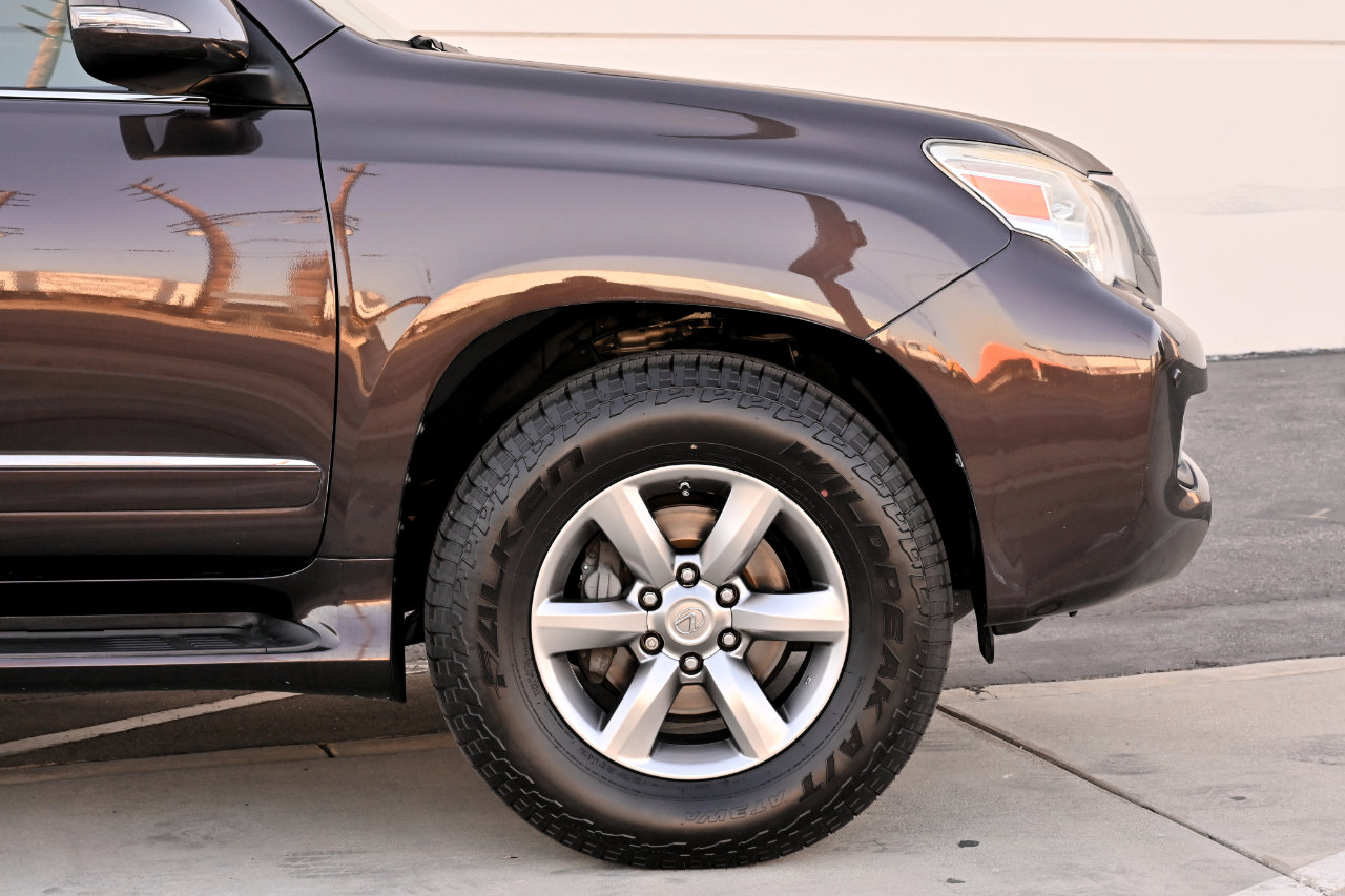 Used 2012 Lexus GX 460 Premium AWD/4WD image 29