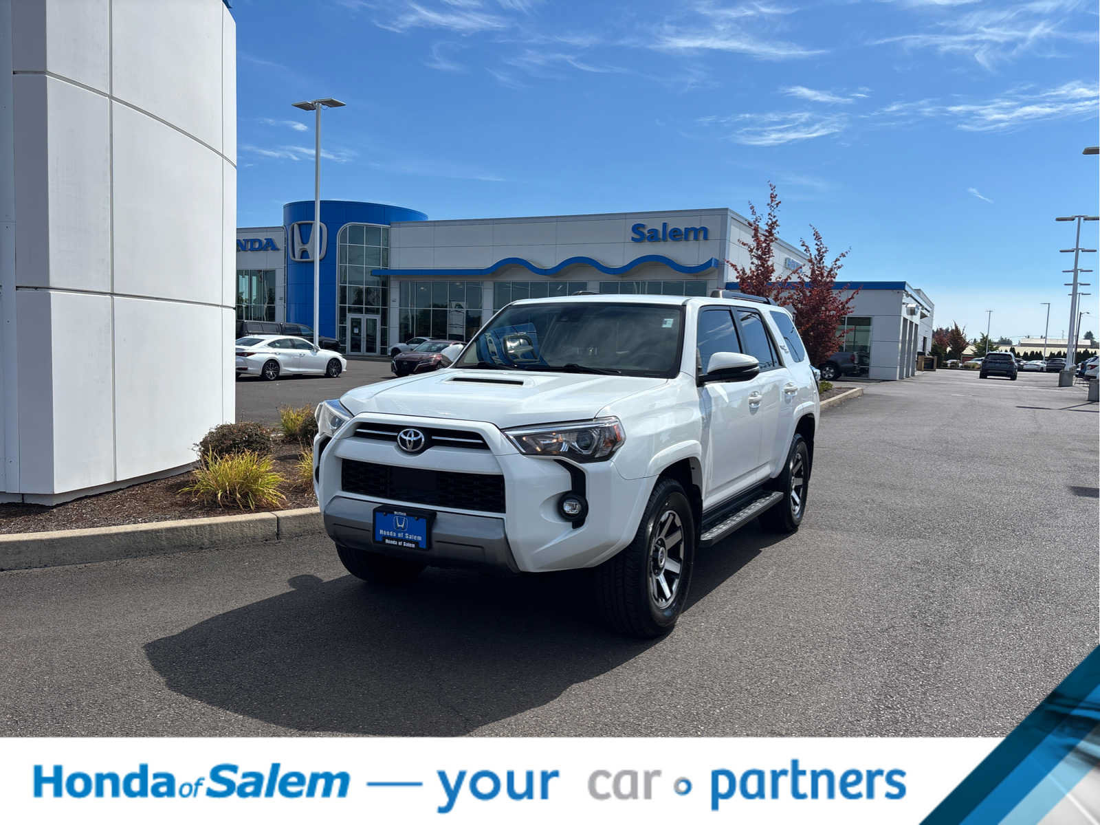 Used 2022 Toyota 4Runner TRD Off-Road Premium AWD/4WD image 1