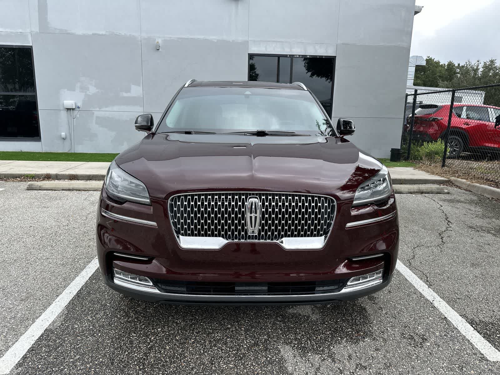 Used 2021 Lincoln Aviator Reserve w/ Class IV Trailer Tow Package RWD image 12