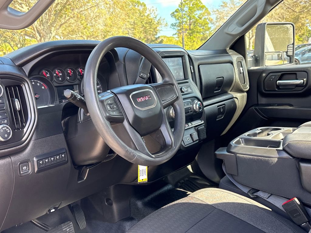 Used 2022 GMC Sierra 2500 Pro w/ Fleet Convenience Package image 7