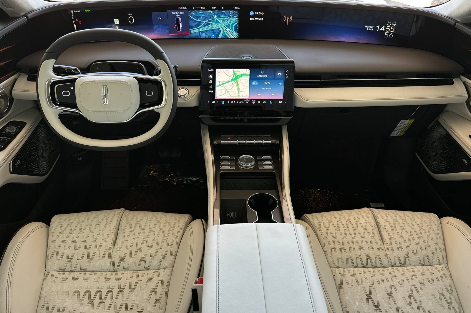 New 2026 Lincoln Nautilus Black Label AWD/4WD image 12