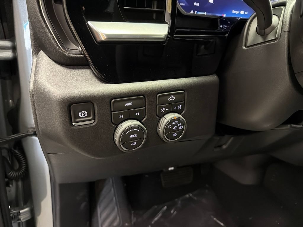 New 2026 Chevrolet Silverado 1500 RST AWD/4WD image 17