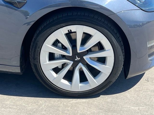 Used 2023 Tesla Model 3 Standard Range image 6