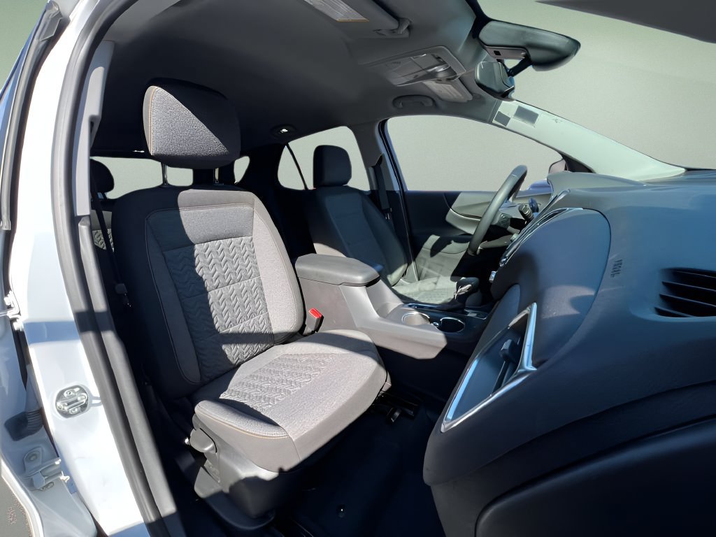Used 2024 Chevrolet Equinox LT AWD/4WD image 12