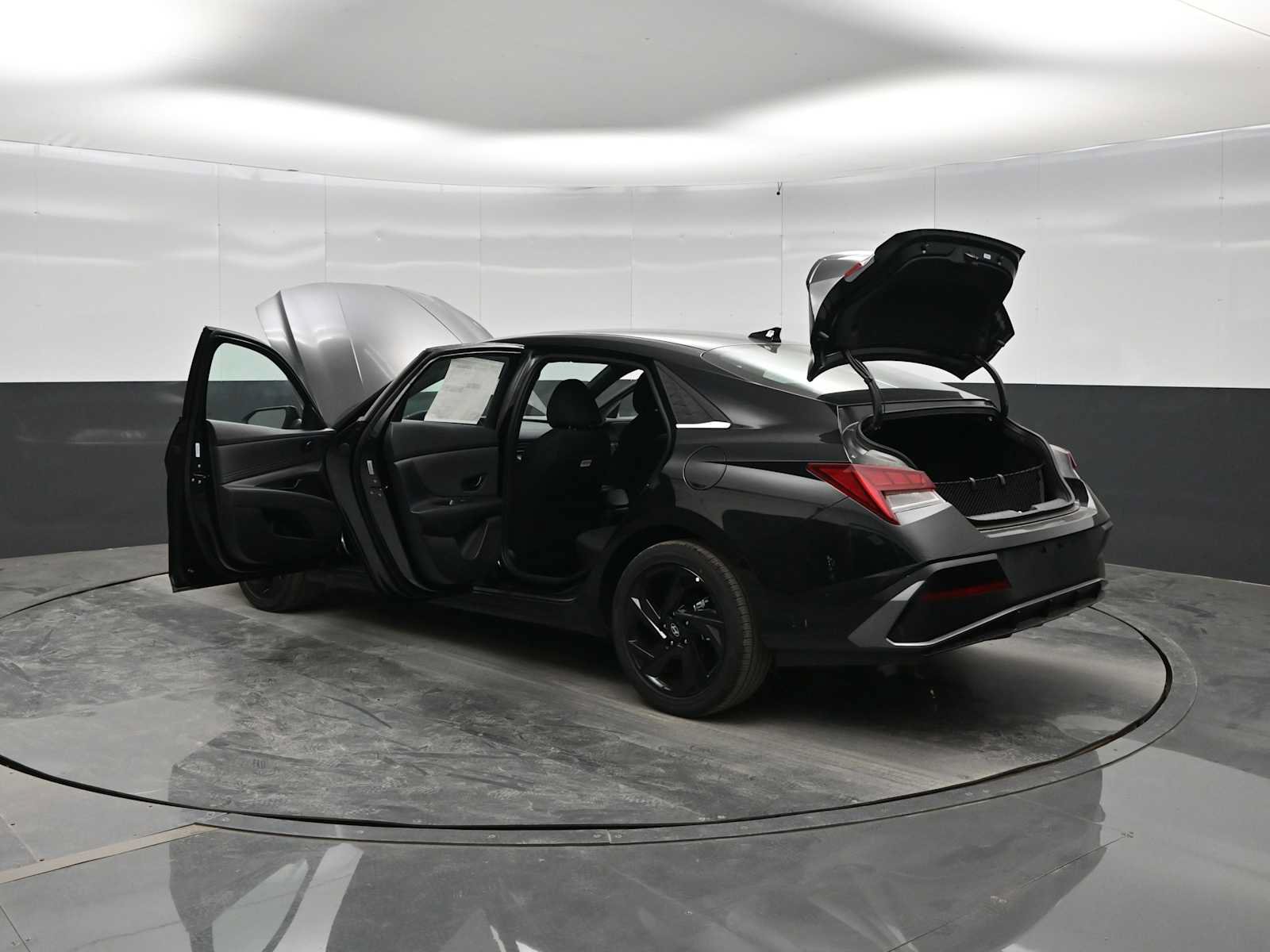 New 2026 Hyundai Elantra SEL Sport FWD image 42