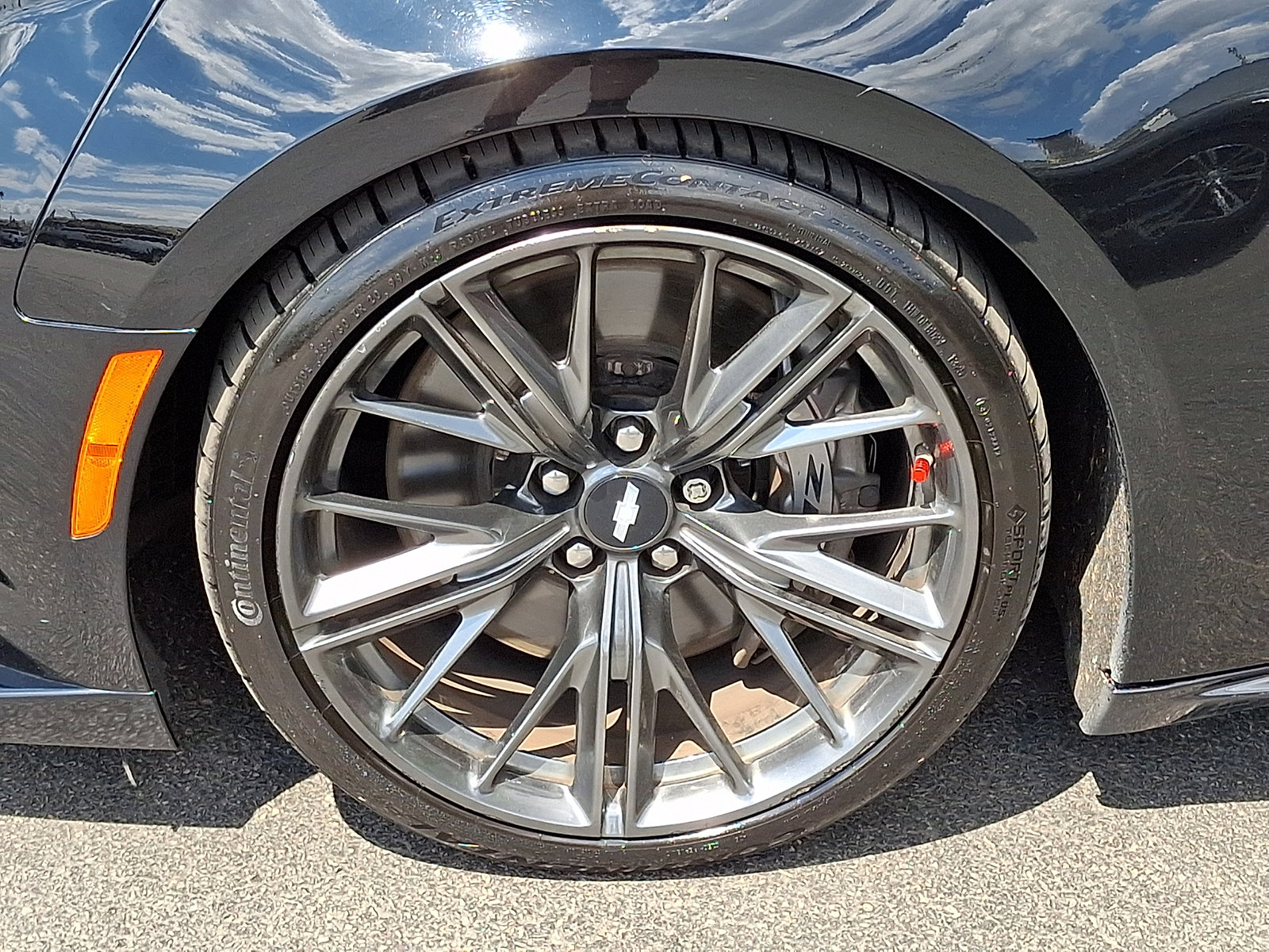 Used 2019 Chevrolet Camaro ZL1 image 9