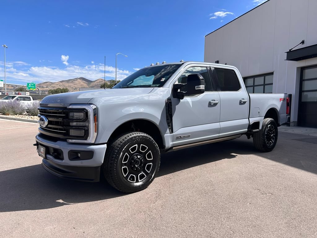 Used 2026 Ford F350 Platinum AWD/4WD image 2