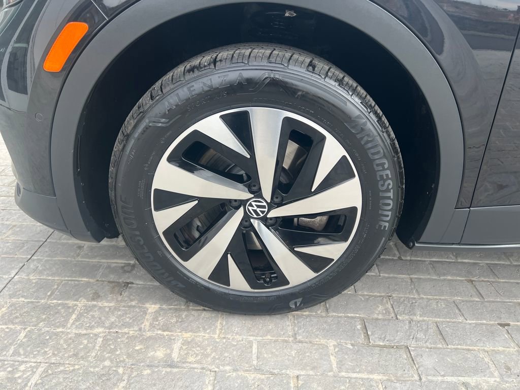 Certified 2023 Volkswagen ID.4 Pro image 27