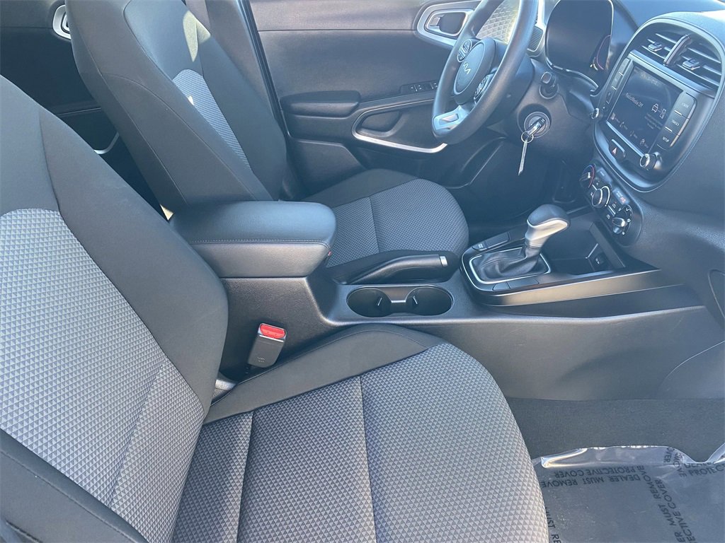 Used 2023 Kia Soul LX w/ Option Group 015 image 14