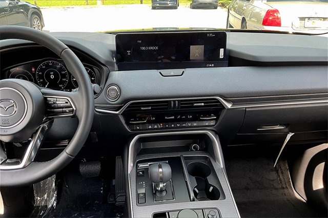 New 2025 MAZDA CX-90 Plug-In Hybrid w/ Preferred image 6