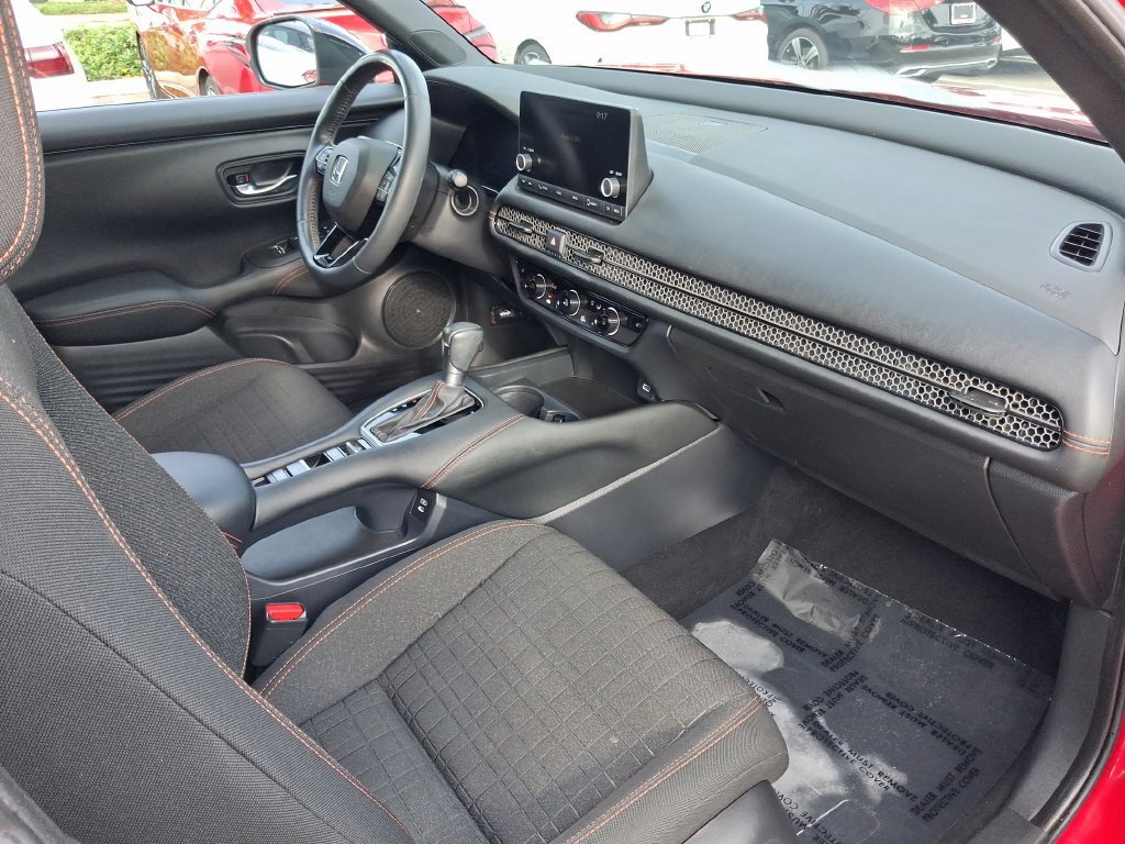 Used 2024 Honda HR-V Sport image 25
