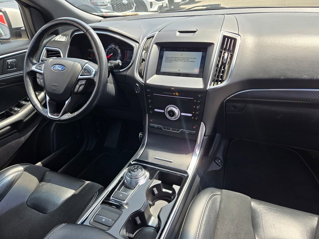 Used 2019 Ford Edge ST AWD/4WD image 7