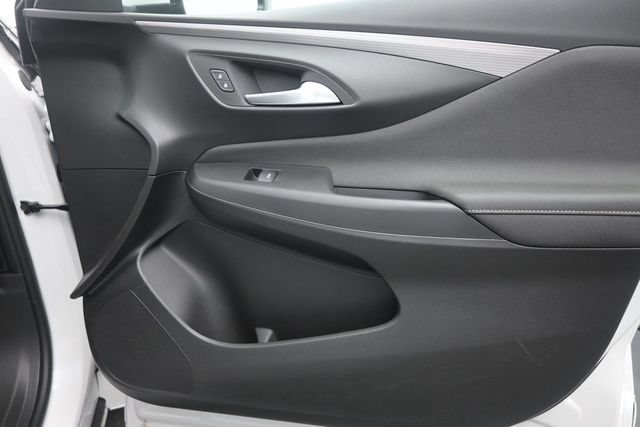 New 2026 Buick Envista Avenir FWD image 24