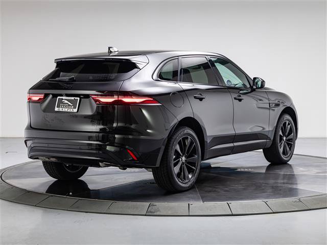 New 2025 Jaguar F-PACE R-Dynamic S AWD/4WD image 5
