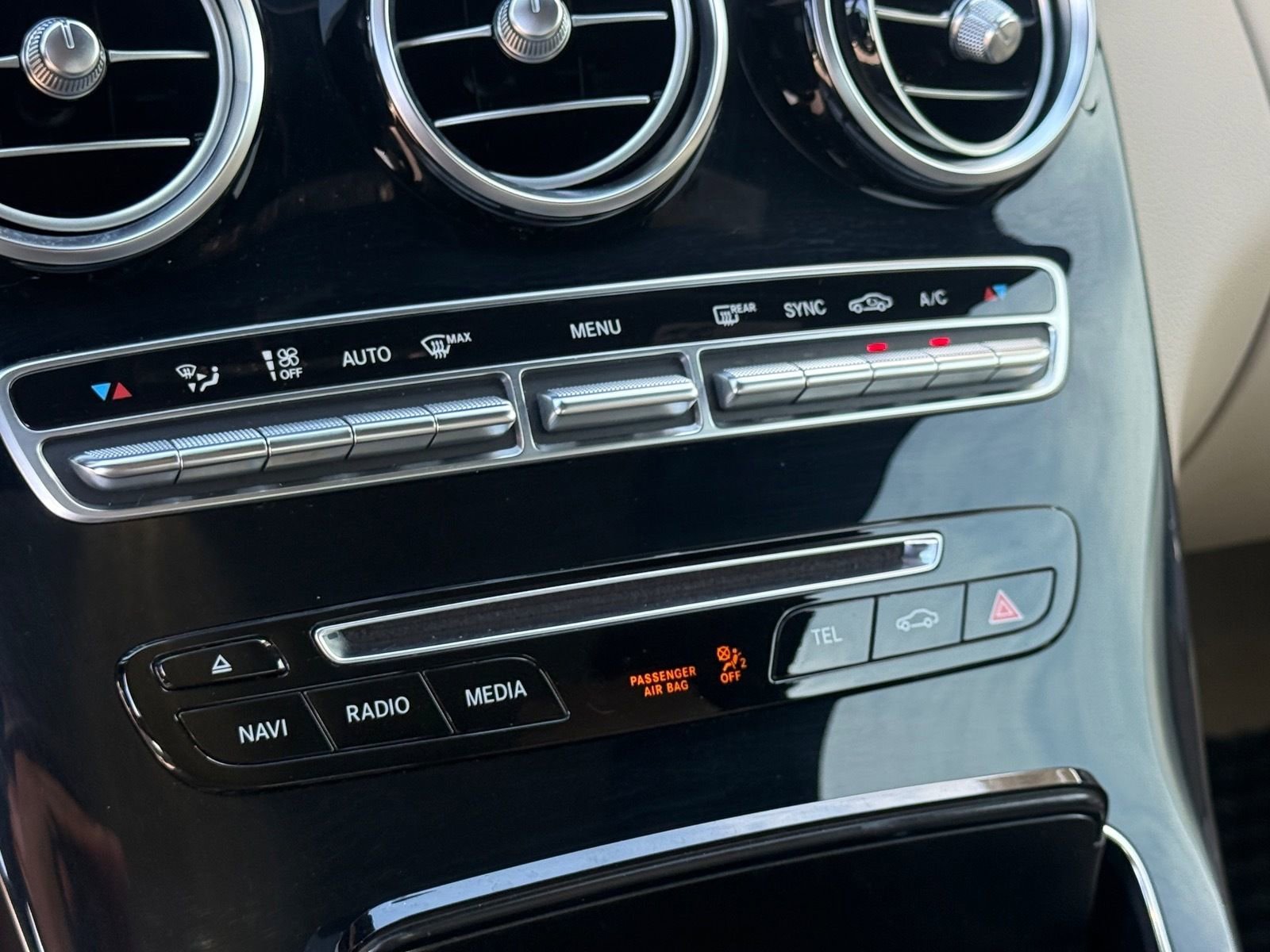 Used 2018 Mercedes-Benz C 300 Coupe image 23