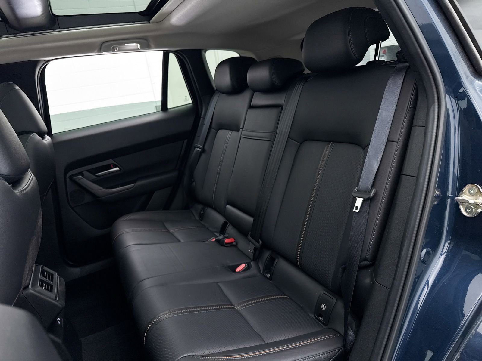 Certified 2025 MAZDA CX-50 AWD 2.5 Hybrid w/ Weather Package image 30